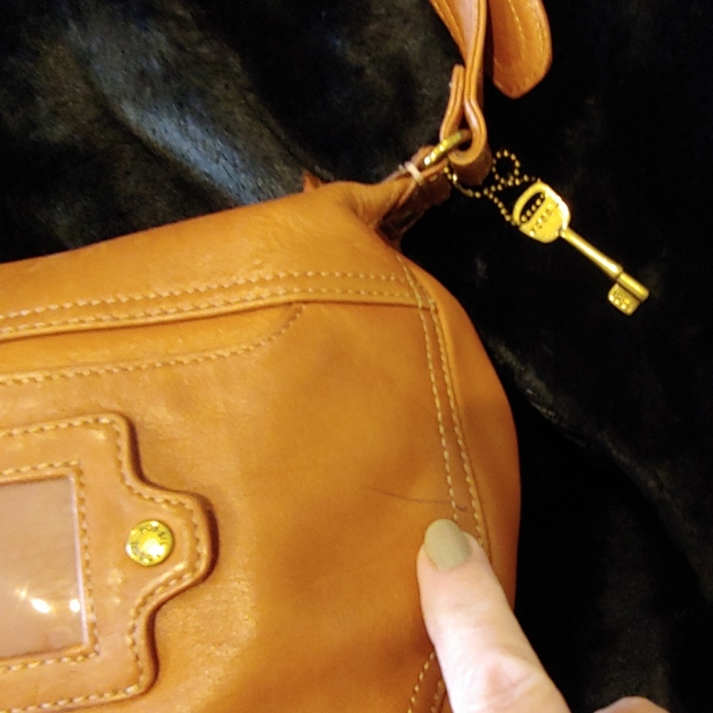 Fossil Leather Shoulder Bag - Picture 3 of 5